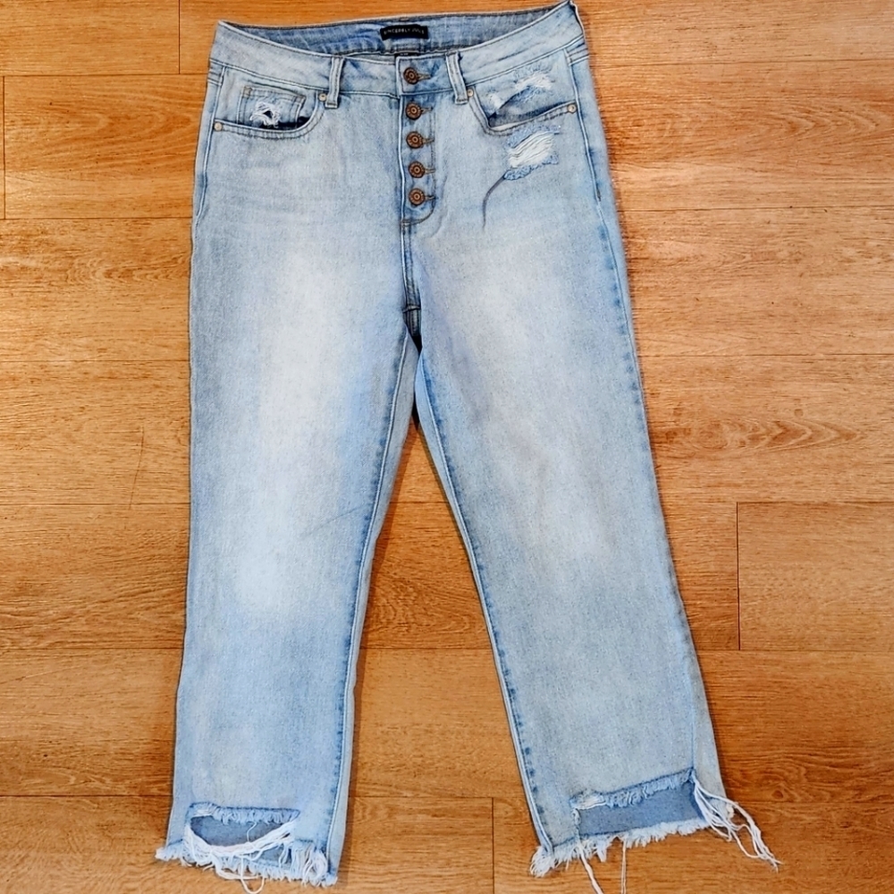 Sincerely Jules sz 9/29 pale blue distressed‎ denim button fly ragged hem jeans